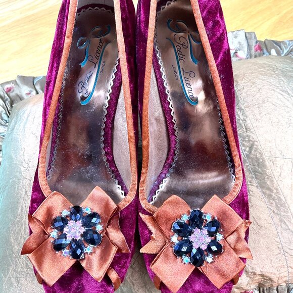 Poetic License Heels Velvet Peep Toe Jewels Magenta (8) - Picture 5 of 8